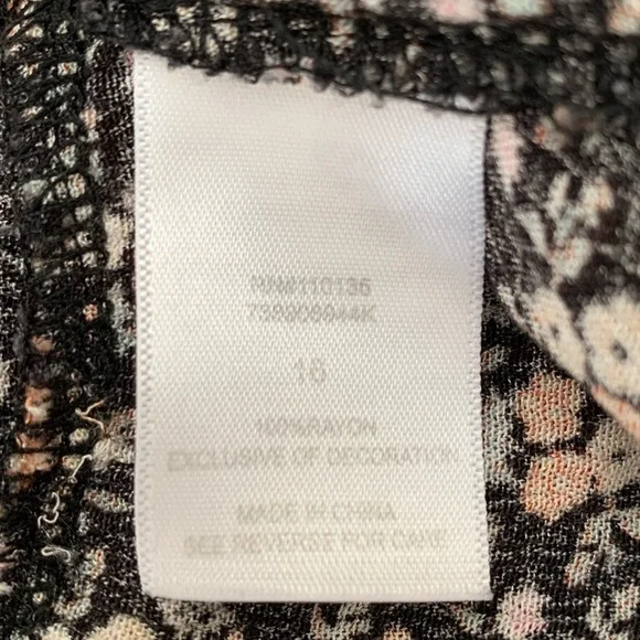 Knitworks girls floral lace crochet dress, size 16 - Picture 5 of 5